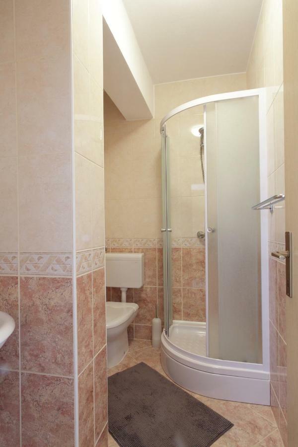 Apartament Nine